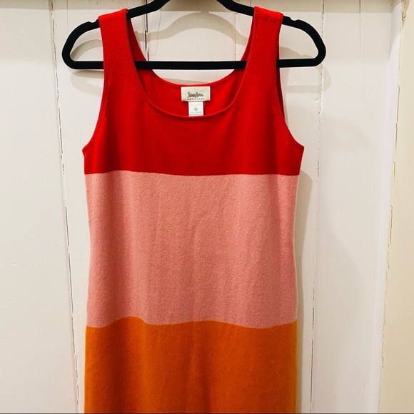 Neiman Marcus Dresses & Skirts - Neiman Marcus 100% Cashmere Color Block Dress